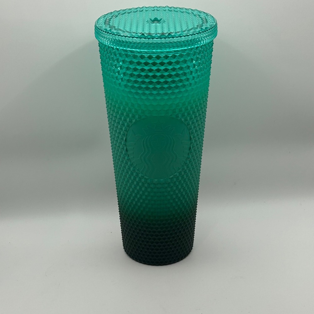Starbucks Tumbler 24 oz Waxberry Green Ombre Studded Venti Reusable Cup/no straw